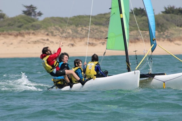  在 Charente Maritime 租用航海设备 
